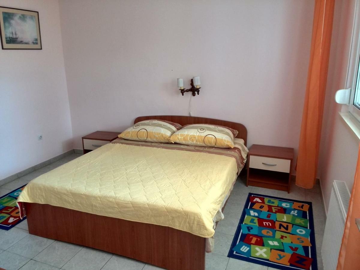 Kampor Apartments Kültér fotó
