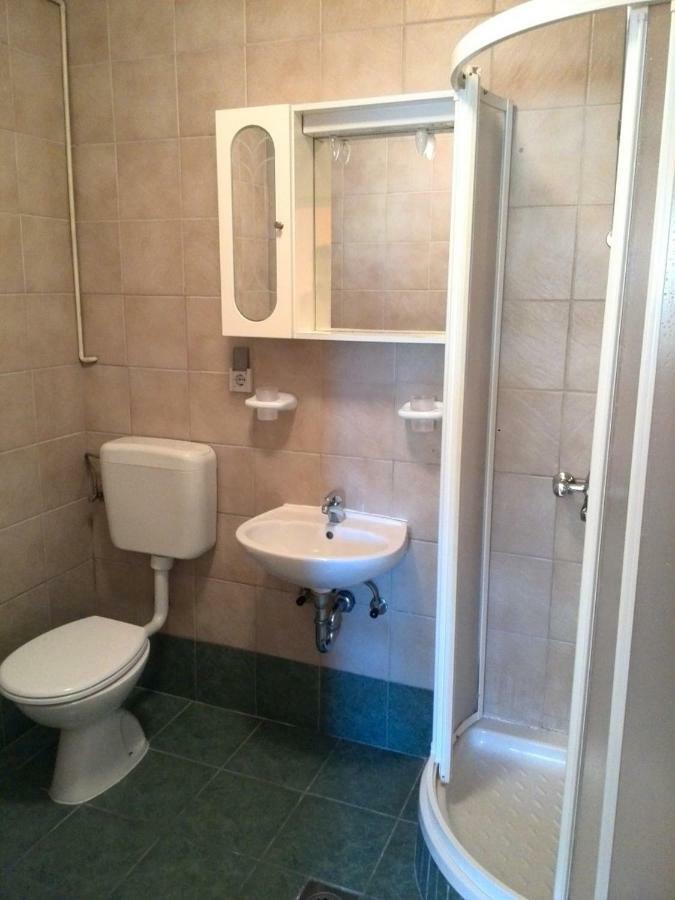 Kampor Apartments Kültér fotó