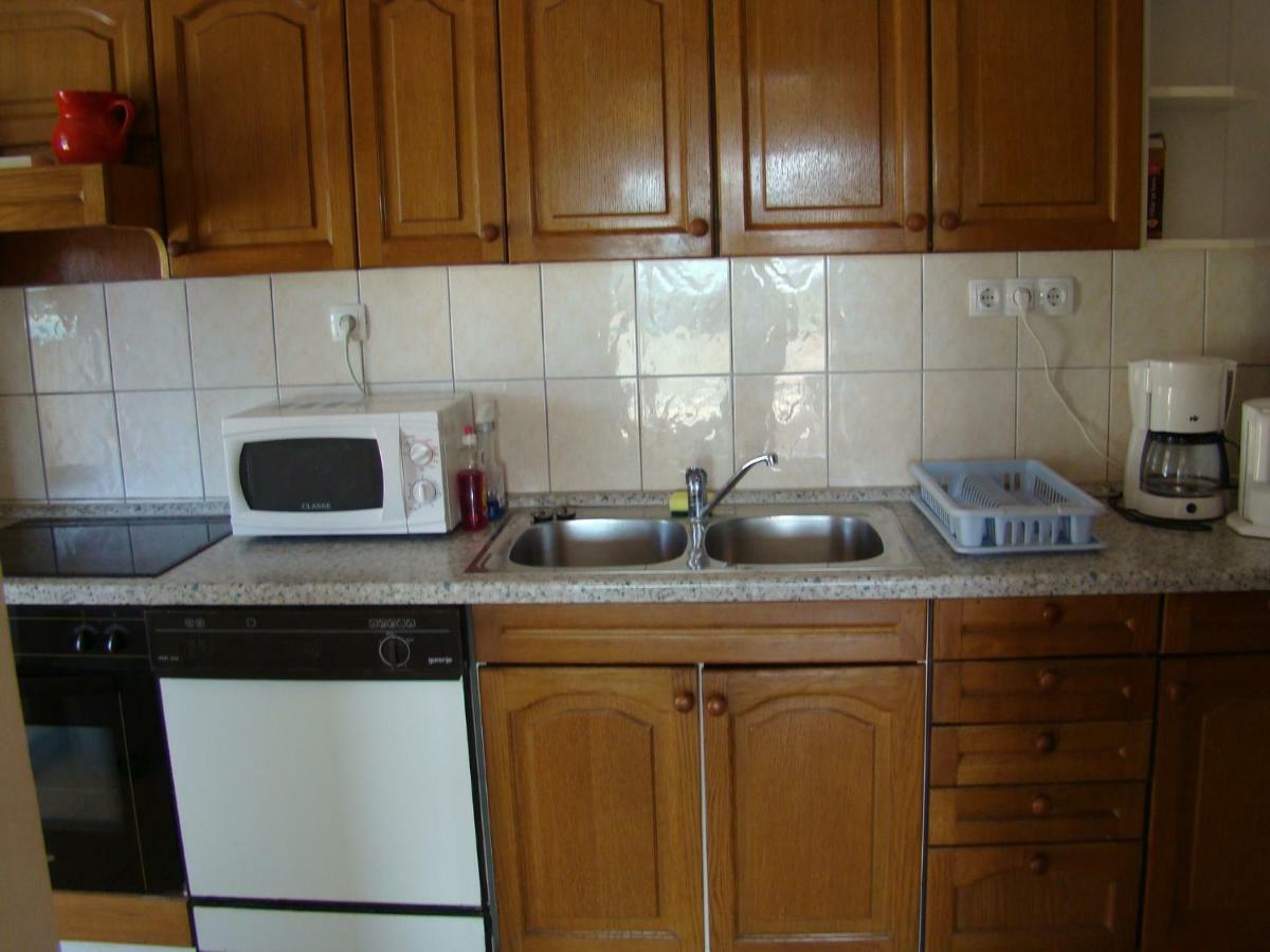 Kampor Apartments Kültér fotó