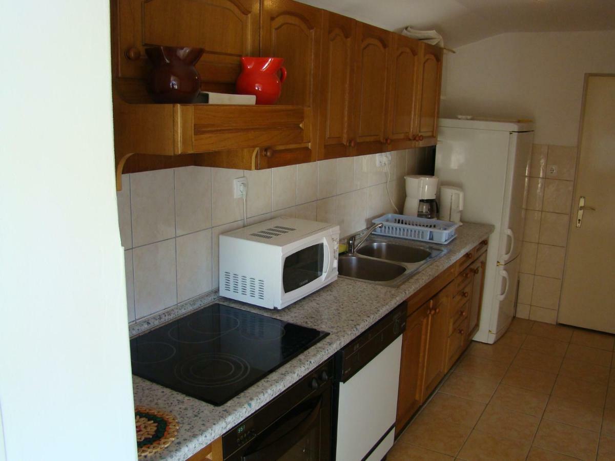 Kampor Apartments Kültér fotó