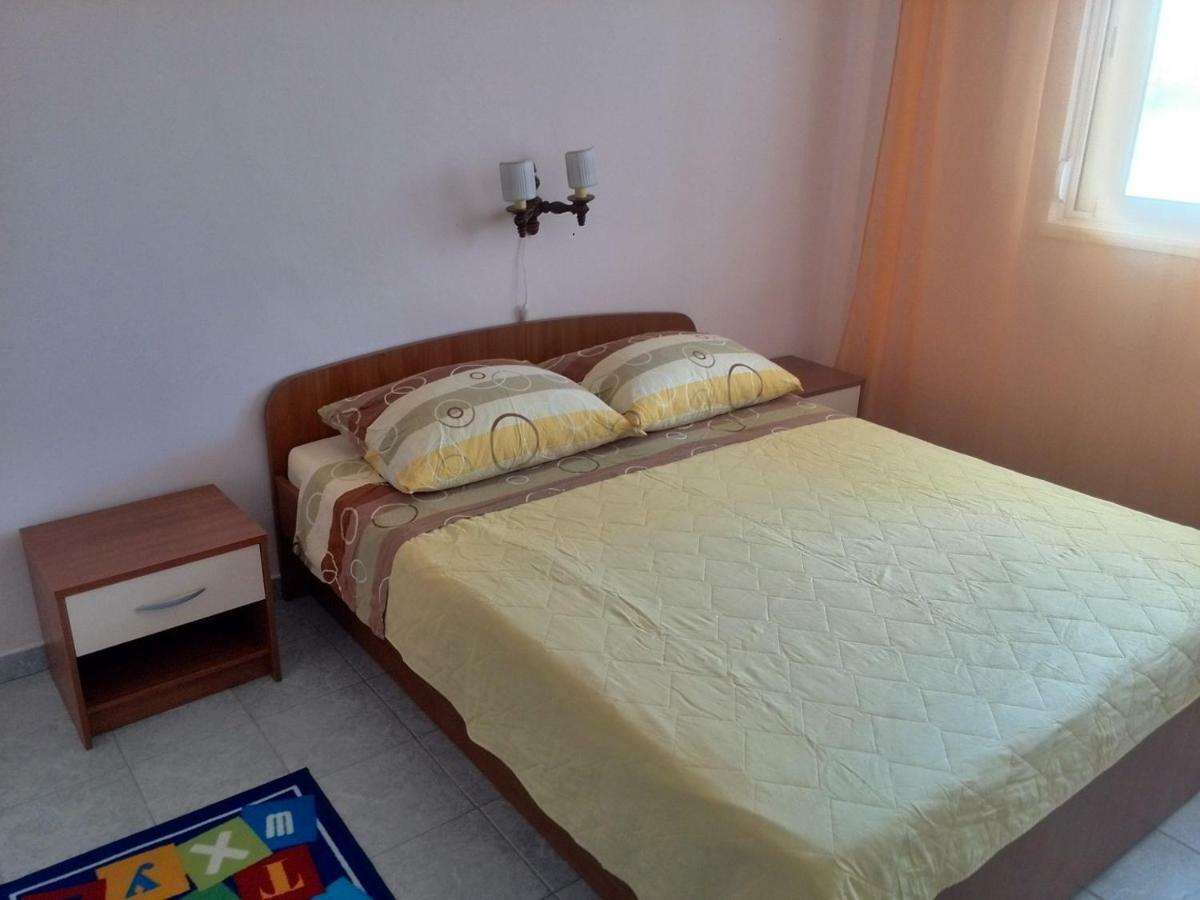 Kampor Apartments Kültér fotó